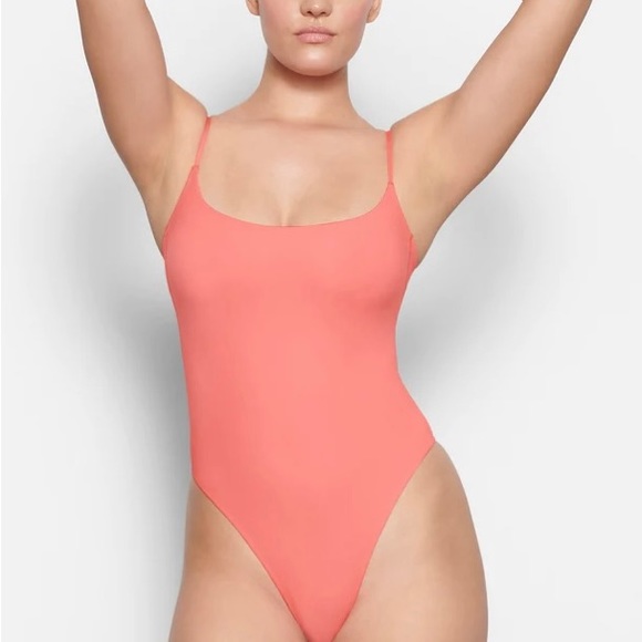 BNWT FITS EVERYBODY CAMI BODYSUIT IN SORBET - Picture 2 of 3